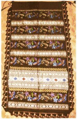 șorț femeiesc - anonim; Șorț