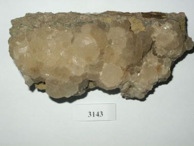 Calcit; CaCO3; Carbonați