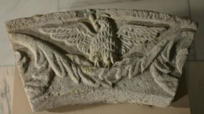 ancadrament de fereastră (fragment)