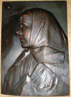 basorelief - Burcă, Theodor; Regina Maria